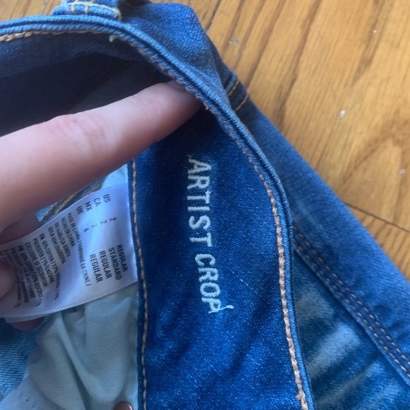 American Eagle distressed artist crop jeans - Picture 3 of 6